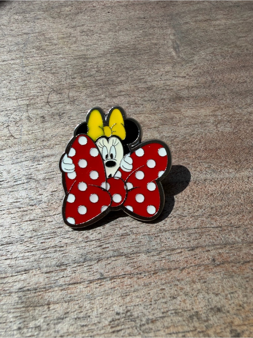 Disney Minnie Mouse pin